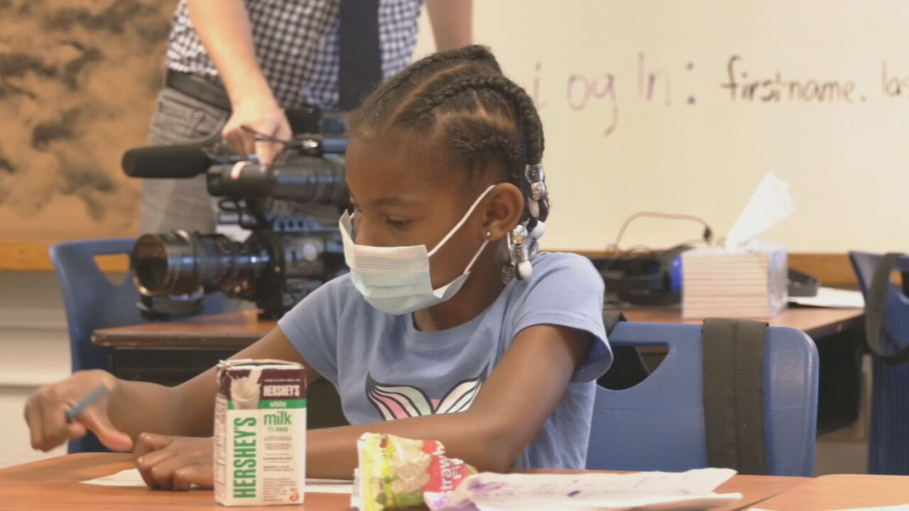 JCPS students wearing masks
